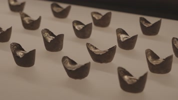 古代银元宝,元宝形状钱币 古代银元宝,元宝形状钱币