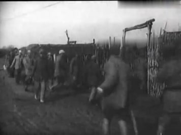 1947 民主联军营中的一天 (3)