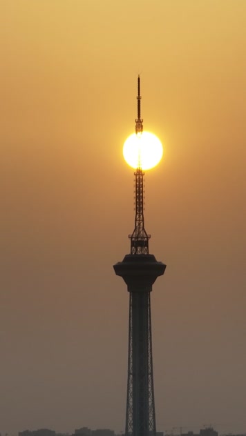 高清竖屏航拍河南开封清明上河园夜景风光