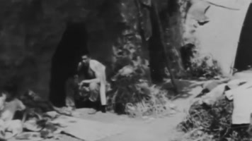 民国自然灾害饥饿战乱灾民难民领取救济粮食