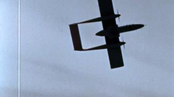 抗美援越越南民兵击落美军OV10野马侦察机