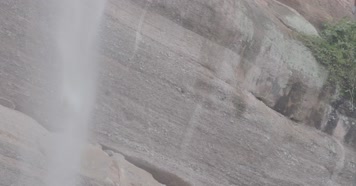 C丹霞山马尾泉瀑布多角度高清特写视频