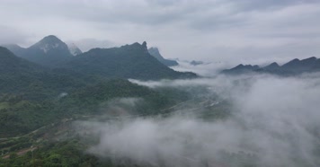 航拍广西靖西硕龙云层云雾自然风光