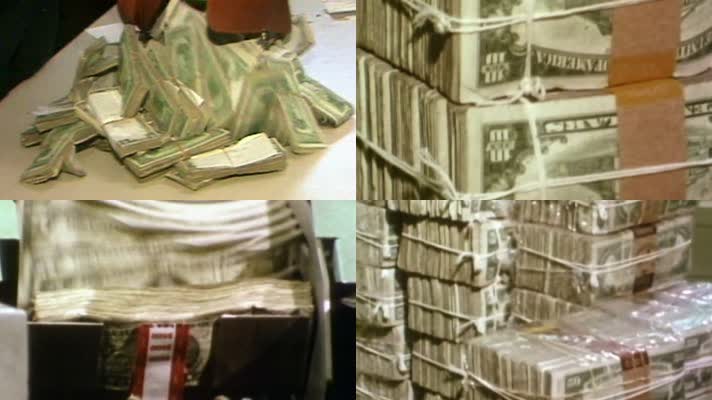 70年代搜查清点缴获国际跨国非法组织伪钞