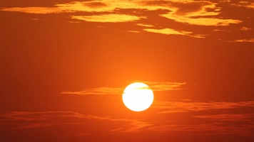 日出火烧云