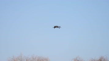 大疆无人机 御3 无人机操作 起飞 螺旋桨 四
