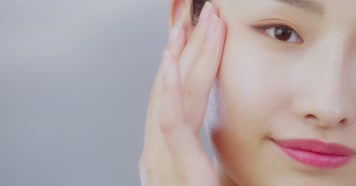 化妆品 美妆 护肤 模特 水池 广告级