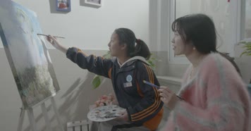 学生画画美术课绘画 学生画画美术课绘画