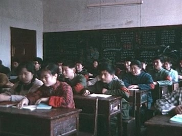 大学上世纪70年代大学生课堂实拍