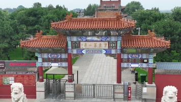 DJI_05184K航拍名胜古迹寺庙大门全景