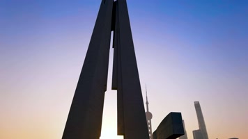早晨的上海人民英雄纪念塔